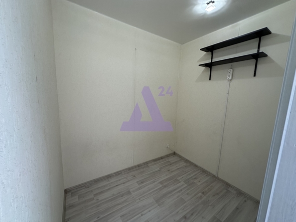 
  Продается 2-комн. квартира, 46 м², Солнечная Поляна ул, д. 105
. Фото 10.
