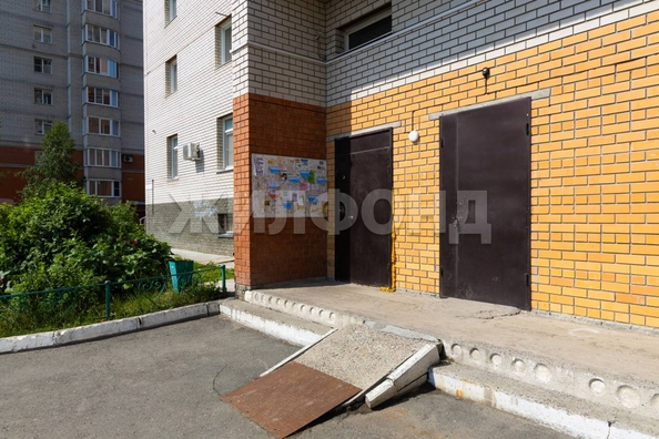 
  Продается 3-комн. квартира, 57.2 м², Малахова ул
. Фото 22.