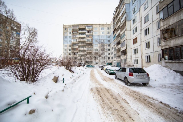 
  Продается 3-комн. квартира, 61 м², Веры Кащеевой ул
. Фото 12.