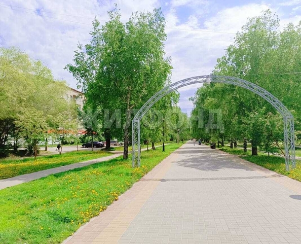 
  Продается 3-комн. квартира, 73.9 м², Малахова ул
. Фото 27.
