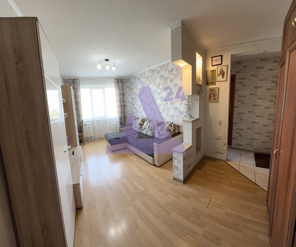 
  Продается 3-комн. квартира, 60 м², Шукшина ул, д. 15
. Фото 3.