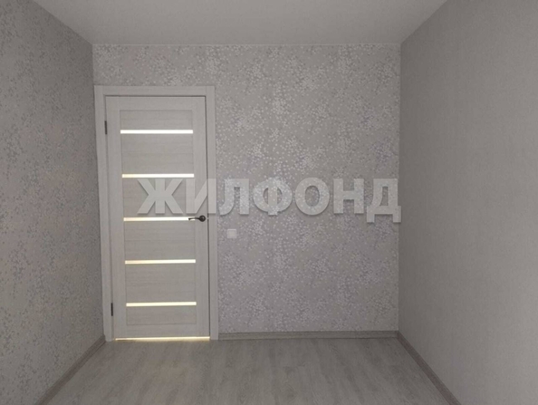 
  Продается 3-комн. квартира, 51.8 м², Антона Петрова ул
. Фото 5.