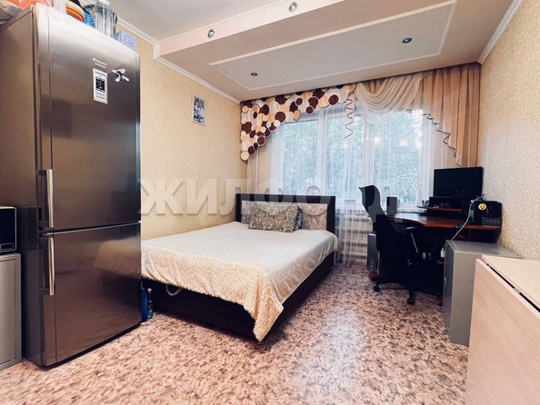
  Продается 2-комн. квартира, 30 м², Солнечная Поляна ул
. Фото 1.