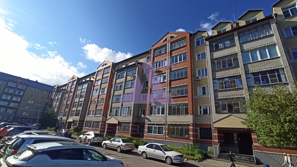 
  Продается 3-комн. квартира, 92 м², 8 (Северный мкр) кв-л, д. 17
. Фото 14.