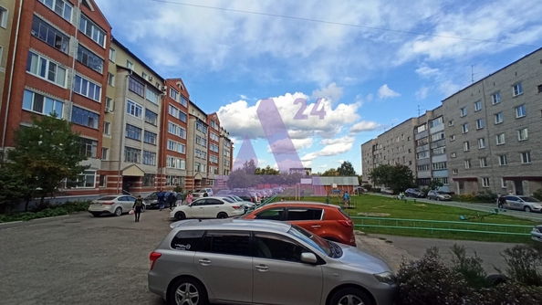 
  Продается 3-комн. квартира, 92 м², 8 (Северный мкр) кв-л, д. 17
. Фото 15.