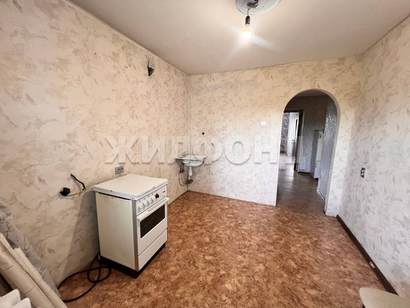 
  Продается 2-комн. квартира, 52.3 м², Кутузова ул
. Фото 6.