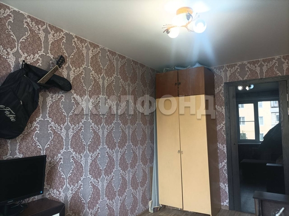 
  Продается 3-комн. квартира, 62.8 м², Майская ул
. Фото 8.