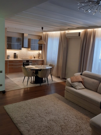 
  Продается 3-комн. квартира, 100 м², Советская ул, д. 9
. Фото 1.