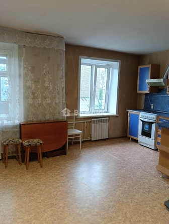 
  Продается 2-комн. квартира, 44 м², Петра Мерлина ул, д. 2
. Фото 4.