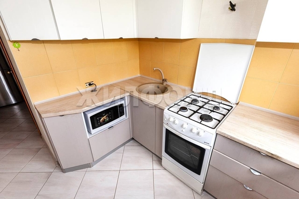 
  Продается 2-комн. квартира, 44 м², Островского ул
. Фото 7.