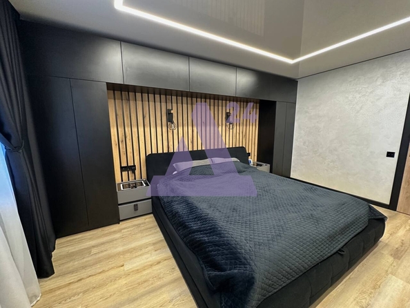 
  Продается 4-комн. квартира, 89.5 м², Малахова ул, д. 118
. Фото 8.