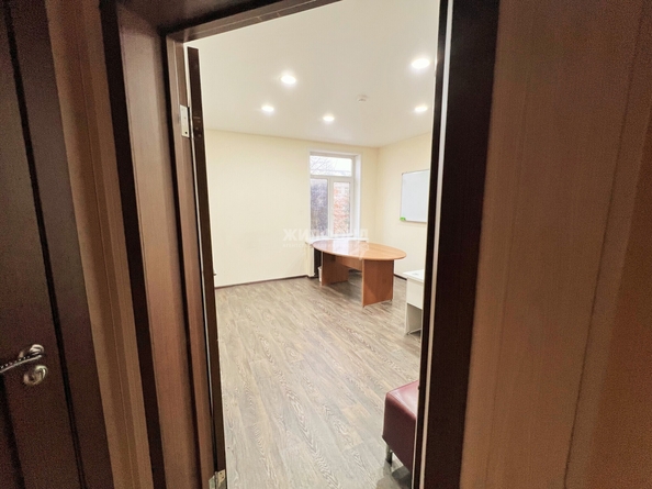 
  Продается универсальное помещение, 30 м², Красноармейский пр-кт, д. 112а
. Фото 8.