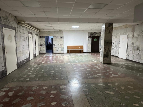 
  Продается офис, 19.9 м², Трактовая ул
. Фото 3.