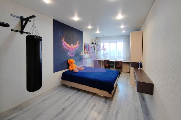 
  Продается 4-комн. квартира, 97.4 м², Новгородская ул, д. 26А
. Фото 4.