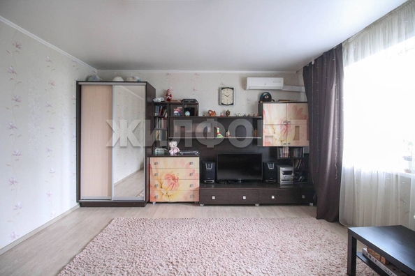 
  Продается 2-комн. квартира, 52.5 м², Солнечная Поляна ул
. Фото 3.