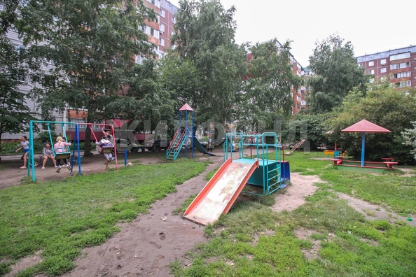 
  Продается 2-комн. квартира, 52.5 м², Солнечная Поляна ул
. Фото 25.