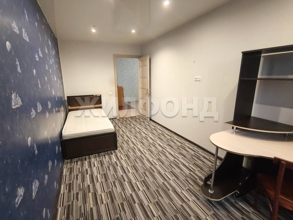 
  Продается 4-комн. квартира, 92.9 м², Островского ул
. Фото 5.