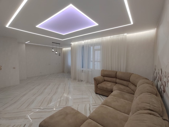 
  Продается 2-комн. квартира 60.4 м². Фото 1.