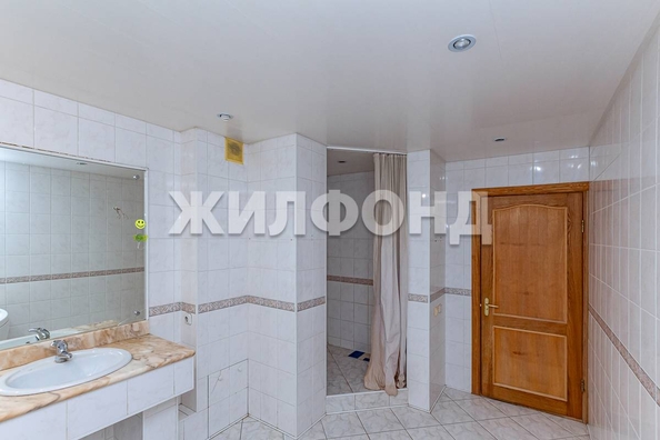 
  Продается 4-комн. квартира 217.6 м². Фото 9.