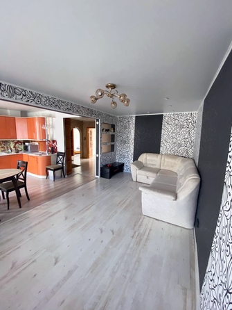 
  Продается 4-комн. квартира 84.4 м². Фото 2.