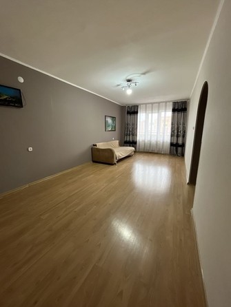 
   Продам 2-комнатную, 63.3 м², Ключевская ул, 70А

. Фото 3.
