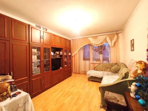 
   Продам 3-комнатную, 72.7 м², Строителей Проспект, 58Ак1

. Фото 10.