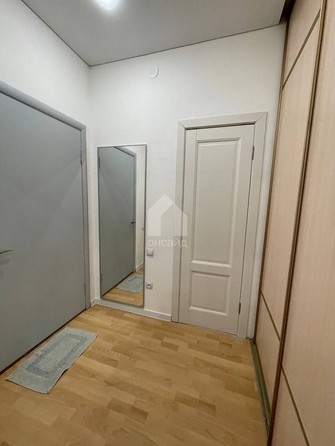 
   Продам 1-комнатную, 38.4 м², Строителей Проспект, 78

. Фото 3.