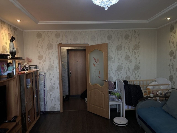 
   Продам 1-комнатную, 38.2 м², Шумяцкого ул, 21

. Фото 2.