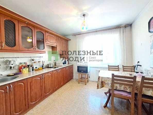 
   Продам 3-комнатную, 72 м², Гагарина ул, 73А

. Фото 5.