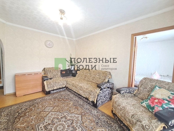 
   Продам 3-комнатную, 57 м², Тобольская ул, 45

. Фото 6.