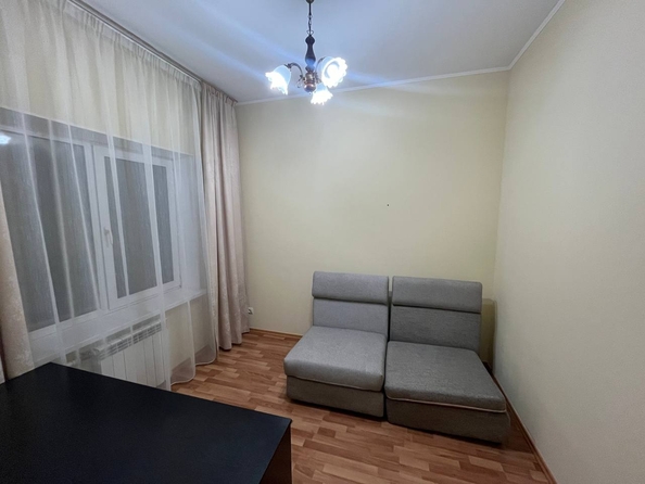 
  Сдам в аренду 3-комнатную квартиру, 83.5 м², Улан-Удэ

. Фото 8.