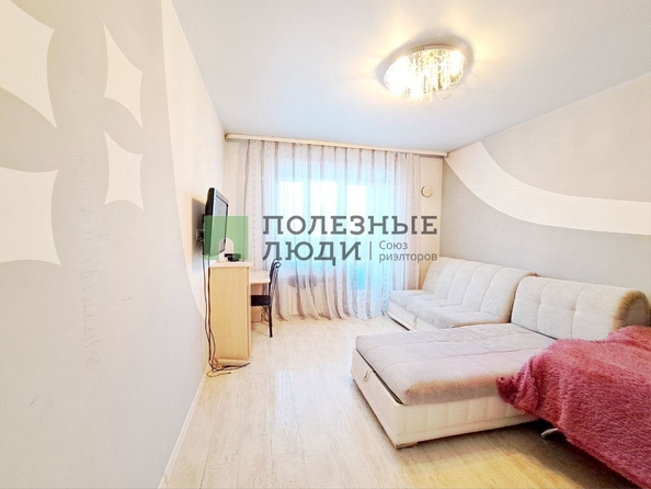 
   Продам 1-комнатную, 35 м², Энергетиков ул, 35

. Фото 2.