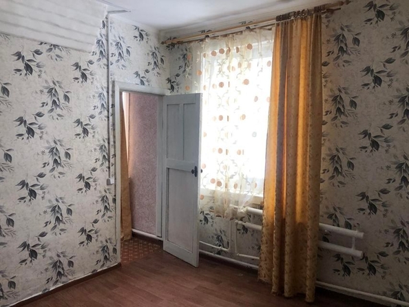 
   Продам 2-комнатную, 48 м², Шаляпина ул, 17

. Фото 3.