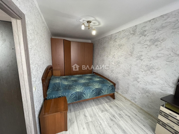 
   Продам 2-комнатную, 45 м², Нестерова ул, 2

. Фото 4.