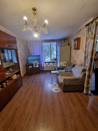 
   Продам 2-комнатную, 42.2 м², 

. Фото 9.