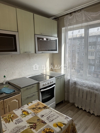 
   Продам 2-комнатную, 42.2 м², Борсоева ул, 27

. Фото 1.