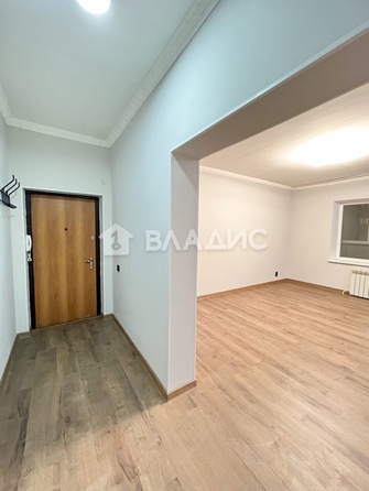 
   Продам 2-комнатную, 54 м², 0-я (СНТ Сибиряк тер) ул, 4А

. Фото 4.