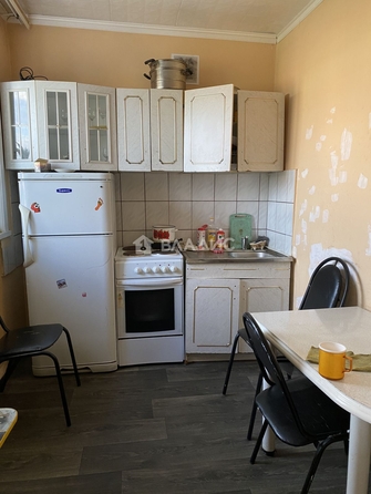 
   Продам 1-комнатную, 29.9 м², 

. Фото 7.