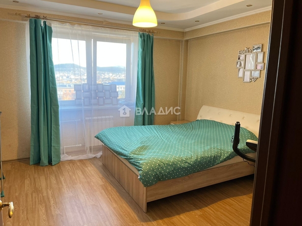 
   Продам 3-комнатную, 79.9 м², Пионерская ул, 17

. Фото 2.