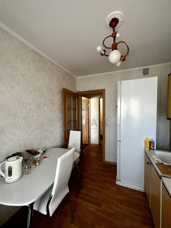 
   Продам 3-комнатную, 66.9 м², Строителей ул, 62А

. Фото 5.