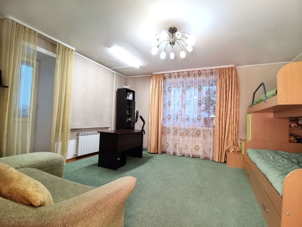 
   Продам 3-комнатную, 88.3 м², Цыбикова ул, 1А

. Фото 3.