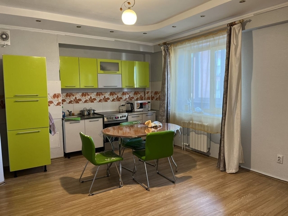 
   Продам 3-комнатную, 79.9 м², Пионерская ул, 17

. Фото 5.