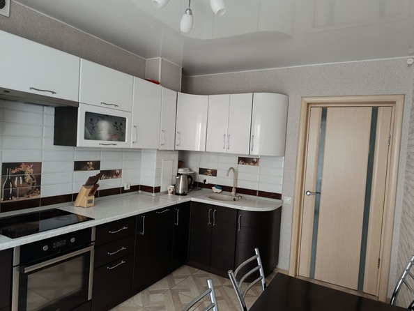 
   Продам 3-комнатную, 80.2 м², Терешковой ул, 8/1

. Фото 4.