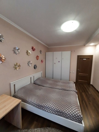 
   Продам 3-комнатную, 73.7 м², 0-я (СНТ Сибиряк тер) ул, 15

. Фото 3.