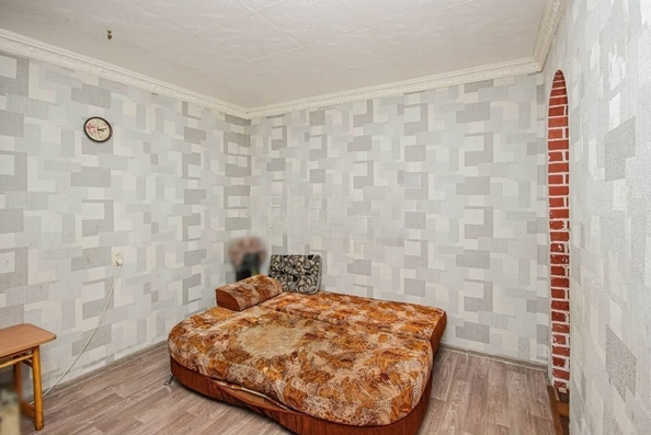 
   Продам 2-комнатную, 42 м², Бабушкина ул, 23

. Фото 6.