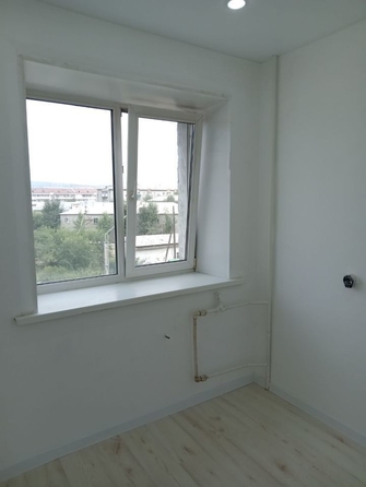 
   Продам 1-комнатную, 22.3 м², Строителей ул, 39

. Фото 5.