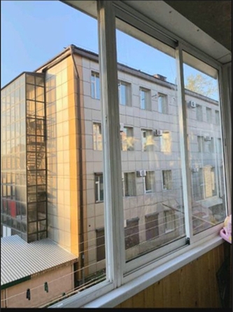 
   Продам 3-комнатную, 58.9 м², Московская ул, 1

. Фото 2.