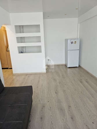 
   Продам 2-комнатную, 45 м², Тулаева ул, 138

. Фото 4.