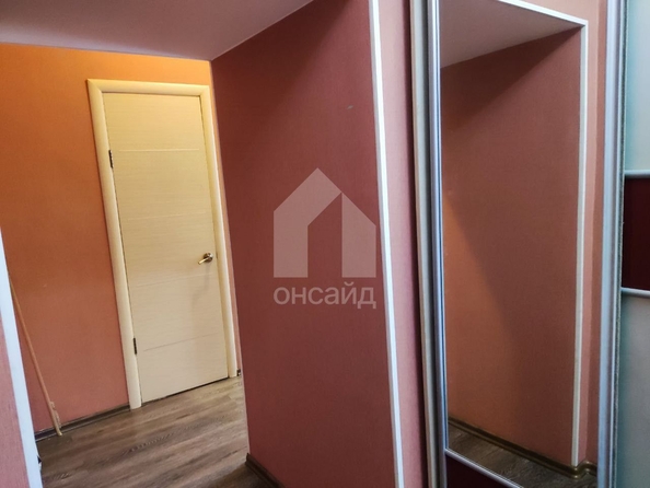 
   Продам 3-комнатную, 65.8 м², Октябрьская ул, 26

. Фото 3.