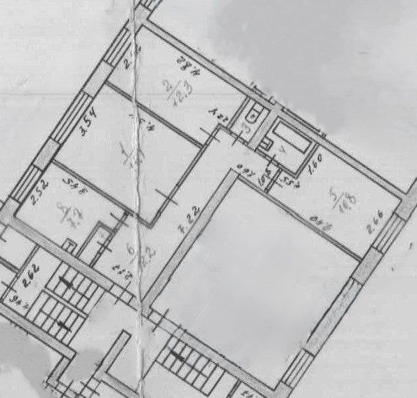 
   Продам 3-комнатную, 63.8 м², Сосновая ул, 14

. Фото 2.